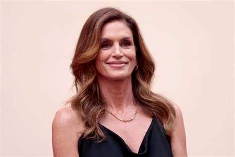 Cindy Crawford, 58, Is Red Hot in Plunging Bikini Photos